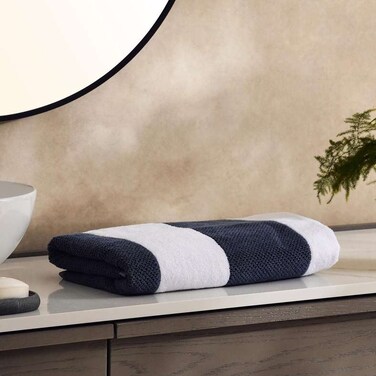 منشفة حمام بان هوم شيكاغو المخططة المزخرفة، 650 جرام لكل متر مربع، 70×140 سم، لون المحيط