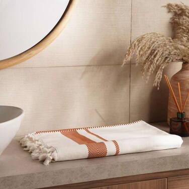 منشفة حمام أناضولية مخططة من بان هوم - 90×180 - لون صدئ