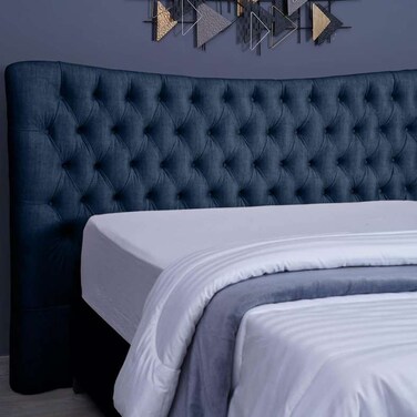 لوح رأس سرير مارس من بان هوم، شانيل، أزرق داكن، طول 140 سم وارتفاع 125 سم