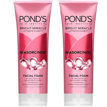 عبوة من كريم الوجه Pond’s BrightMiracle Ultimate Clarity، 100 جرام - تحتوي على قطعتين.