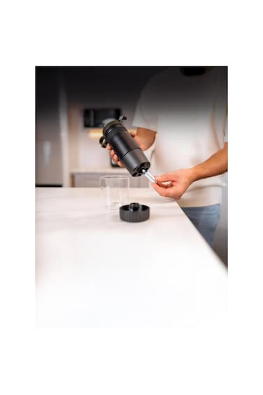 Nitro Brew Cold Coffee Maker with Pressure Gauge &amp; Nitrogen System