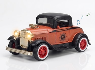 Vintage Die-Cast Classic Car Toy 1:36 Scale with Light &amp; Music, Pull Back Action, Openable Doors, Kids Collectible Model Car