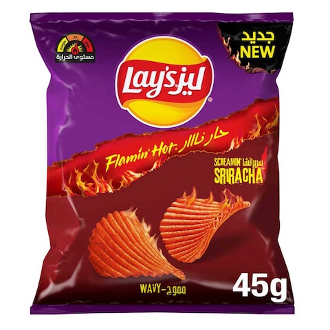Lay&#39;s Flamin&#39; Hot Potato Chips Spicy and Crunchy 45g