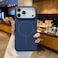 غطاء سيليكون مغناطيسي فاخر متوافق مع سلسلة iPhone 17 Pro Max أزرق داكن - مقاوم للصدمات، نحيف، ناعم الملمس مع دعم الشحن اللاسلكي المغناطيسي