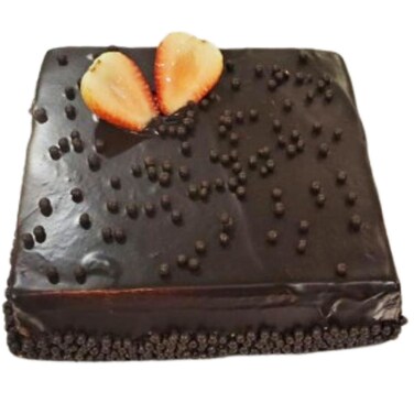 كيكة فادج تكفي 8–10 أشخاص