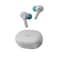 سماعات HMD Dub P50 اللاسلكية الحقيقية، مع خاصية إلغاء الضوضاء البيئية (ENC)، وتقنية Bluetooth 5.3، باللون الأبيض.