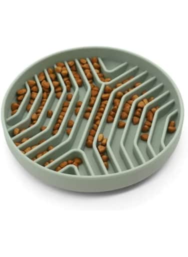 Slow Feeder Dog Bowl, Silicone Puzzle Design, Anti-Gulping Pet Food Bowl with Suction Cups