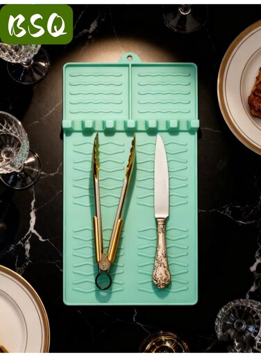 Silicone pan mats   Heat-resistant spatulas   BBQ racks   Silicone grill mats   Kitchen pans   Cooking and countertop accessories