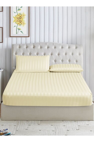 Premium 3 Piece &acirc;&euro;&ldquo; 180x200 cm King Striped Fitted Sheet, and 35 cm Deep Pocket, Secure All-Around Elastic Fit, No Excess Fabric.