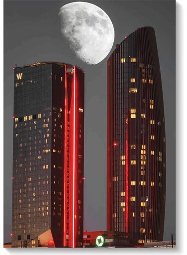 Towers And Moon Wall Art Multicolour 40x60cm