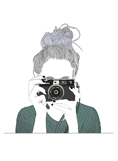 Girl With Camera Printed Wall Art White/Green/Black 30x30cm