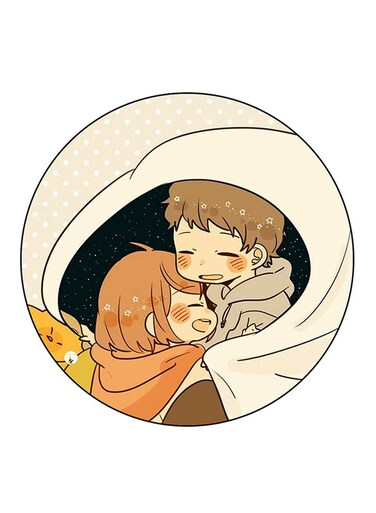 Boy And A Girl Printed Fridge Magnet Round Multicolour