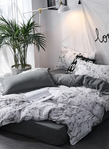 Home Single-Size 4-Piece Marble Duvet Cover Set. Reversible Bedding Ensemble in Grey and White.