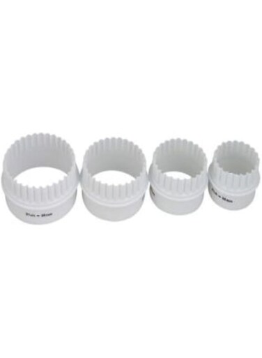 KNP Pastry Cutters, White. 4 Size for Different Use: The set of 4 pastry cutters come in diameters of 8.8cm 7.8cm, 6.8cm, and 5.8cm, ideal for making different-sized cookies and bakes as you need.