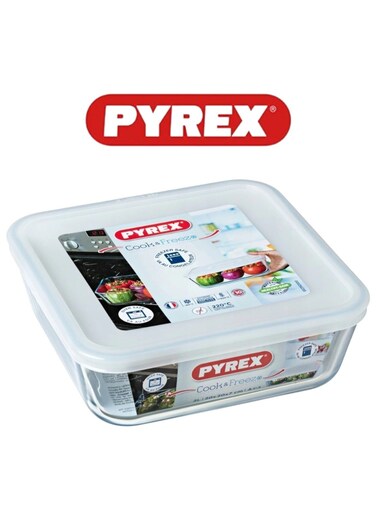 Cook &amp; Freeze Square Glass Dish with Plastic Lid (0.8L) &acirc;&euro;&ldquo; Oven, Microwave, Freezer &amp; Dishwasher Safe