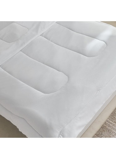 Box Axis Solid Microfiber Double Comforter 230 x 200 cm
