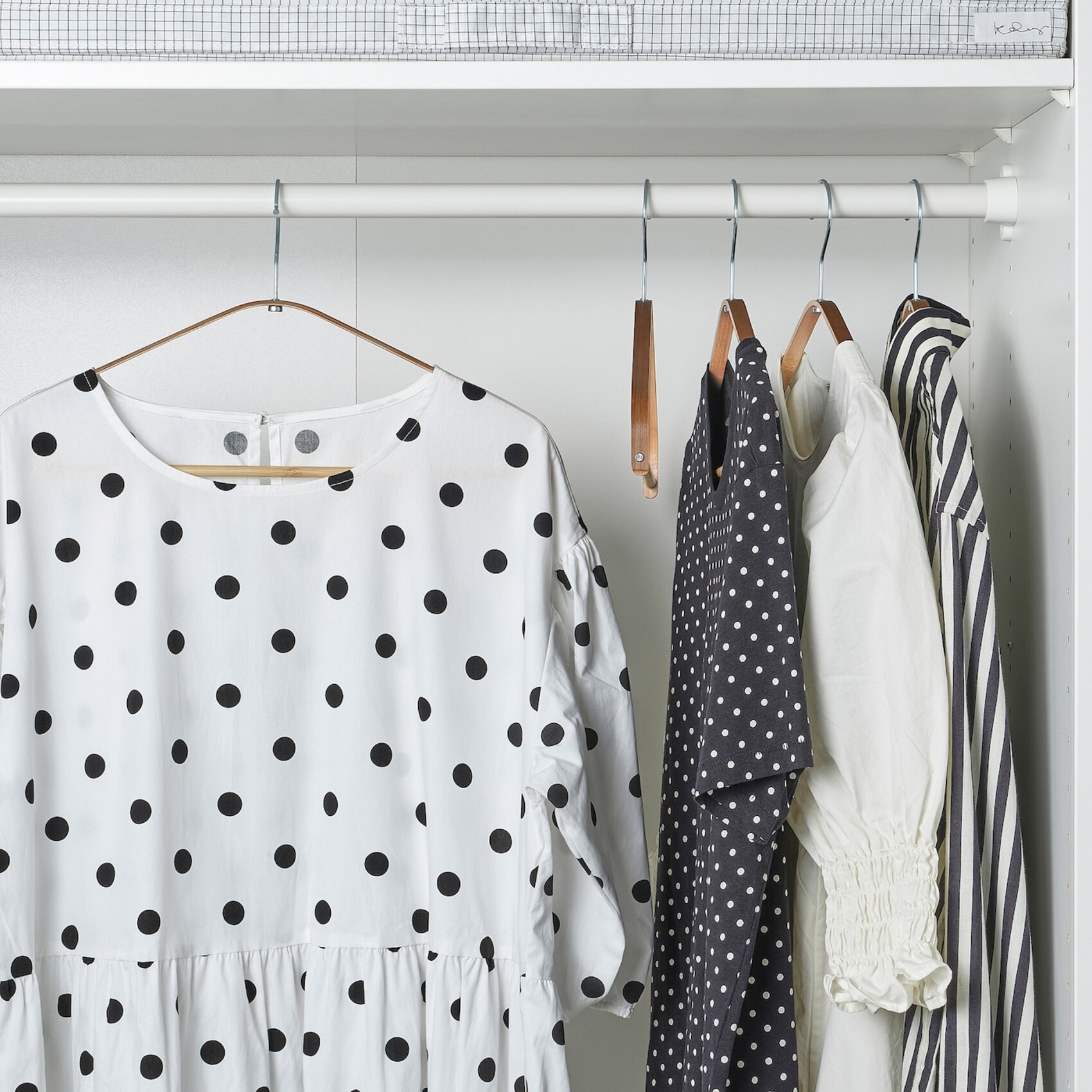 Bamboo clothes hangers online