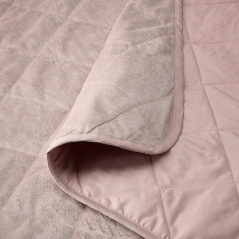 Bedshread Feels Soft And Luxurious  160X250cm