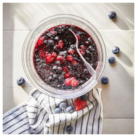 Scented Candle In Glass Berries/Red 50 Hr