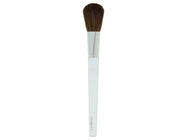 CliniqueBlush Brush for Cheeks  Buildable Coverage