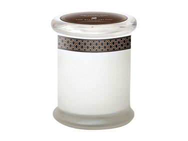 The RitzCarlton Havana Candle by Archipelago  Notes of Tobacco Bergamot and Ylang Ylang  86 oz