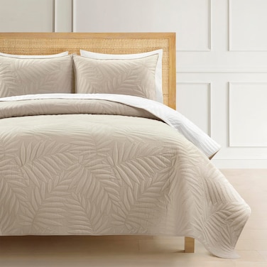 Lush DecorIsla Embroidered Leaf Reversible Cotton Quilt NeutralWhite 3 Piece Set FullQueen  Soft Lightweight Botanical Bedding Set