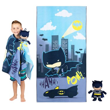FrancoKids Bath and Beach Super Soft Mesh Scrubby and Microfiber Towel Set 50 in x 25 in Batman
