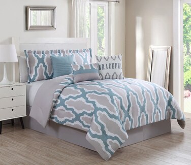 Finding Dory Best Fishy Friends Fleece Character Blanket 50 x 60inches