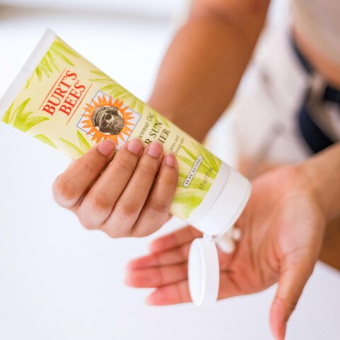 Burts BeesStocking Stuffers After Sun Lotion with Hydrating Aloe Vera  Coconut Oil  Sunburn Relief After Sun Soother Natural Origin Skin Care Christmas Gifts 6 oz