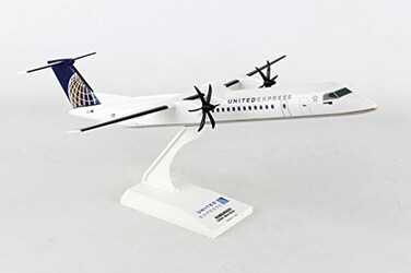 Daron Skymarks United Express Q400 1100 SKR797