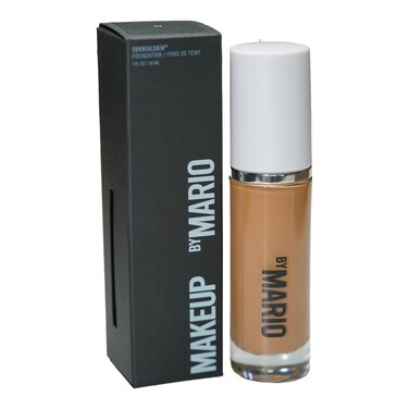 MAKEUP BY MARIO SurrealSkin Liquid Foundation Liquid Formula Vegan Longwearing coverage Hydrating Natural Finish Size 30 mL 17N  medium with neutral undertone