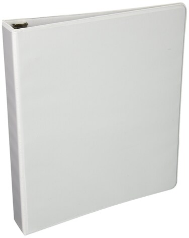 Business Source 09955 View Binder w 2 Inside Pockets 112Inch Capacity White