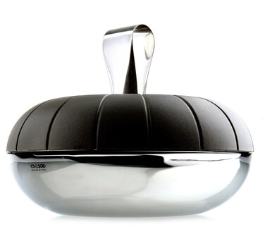 EVA SOLO  Ice Cube Cooler with Tongs  Metal Ice Cube Tray  Danish Design Functionality  Quality  Black