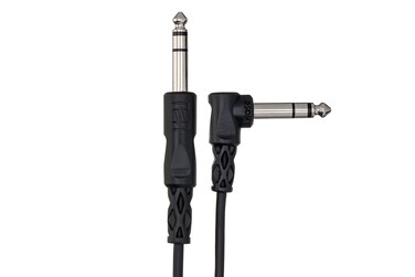 Hosa CSS105R 14 TRS to Right Angle 14 TRS Balanced Interconnect 5 Feet