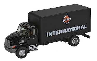 Walthers SceneMaster International Black 4900 Single Axle Box Van