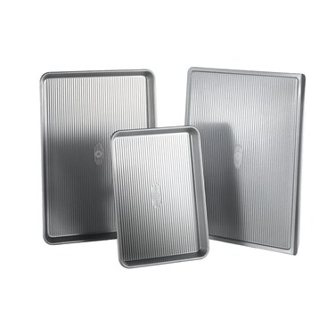 USA Pan 3Piece Warp Resistant NonStick Aluminized Steel Bakeware Set
