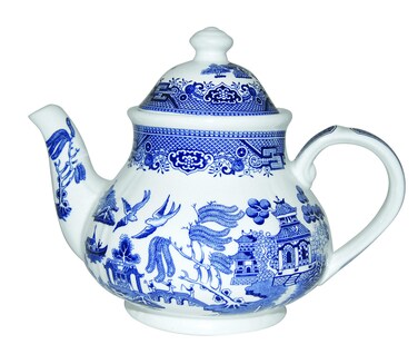 Churchill Blue Willow Teapot 40ounce
