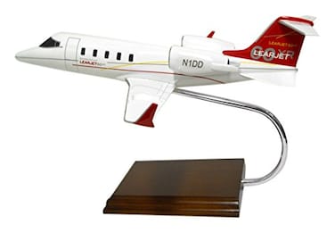 Learjet 60  135 scale model  135 scale model