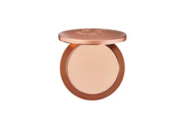 YENSA Super Serum Silk Powder Foundation Lightweight Superfood Foundation For Perfecting  Smoothing Skin SemiMatte Finish Vegan  Crueltyfree Light Medium 1