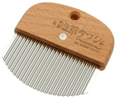 Nisaku Crevice and Sidewalk Weeder Wood Handle