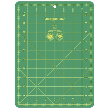 Dritz Omnigrid SelfHealing 8 x 11 Cutting Mat Green