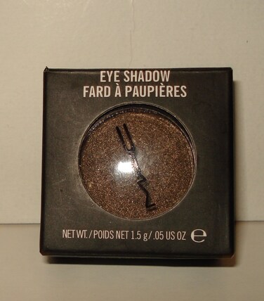 MACSmall Eyeshadow  Espresso 005 oz Eyeshadow Women