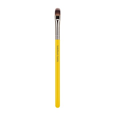 Bdellium Tools Professional Makeup Brush  Studio Series 936 Concealer  With Soft Synthetic Fibers For Blending Concealer Yellow 1pc