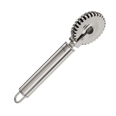 Kchenprofi Ravioli Cutter 1810 Stainless Steel Wheel Perfect for Cutting Sealing and Crimping Fresh Pasta and Pastry Dough 7Inch Silver