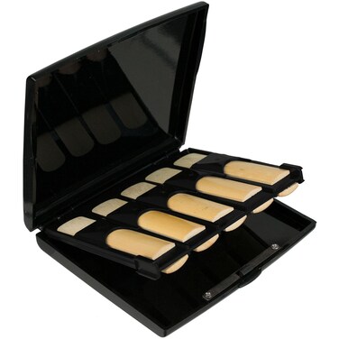 Protec AltoTenor Saxophone Reed Case Black