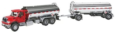 Walthers SceneMaster International Red 7600 DBL Tanker