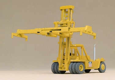 Walthers Cornerstone HO Scale Model Kalmar Intermodal Container Crane Kit