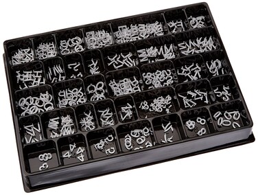 Quartet Characters for Felt Letter Boards 05 Inch Helvetica White 300 Letters Numbers and Symbols 4421