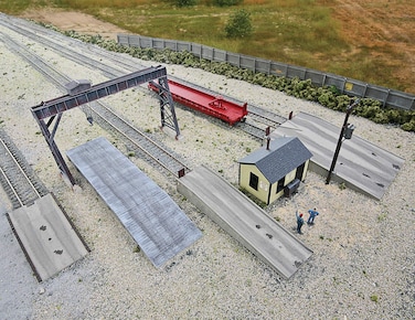 Walthers Cornerstone Piggyback Ramps Kit Train