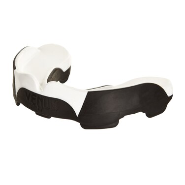 Venum Predator Mouth Guard  BlackWhite One Size